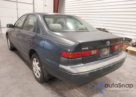 1998 Toyota Camry Le V6 from USA, damaged, VIN JT2BF22K4W0131645